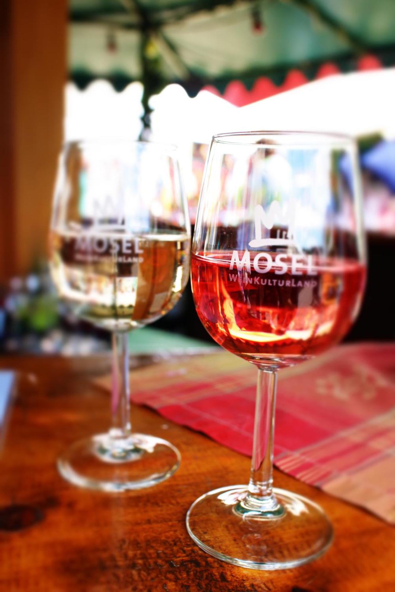Langsur Johannishof Wein-Cafe & Gaestehaus מראה חיצוני תמונה